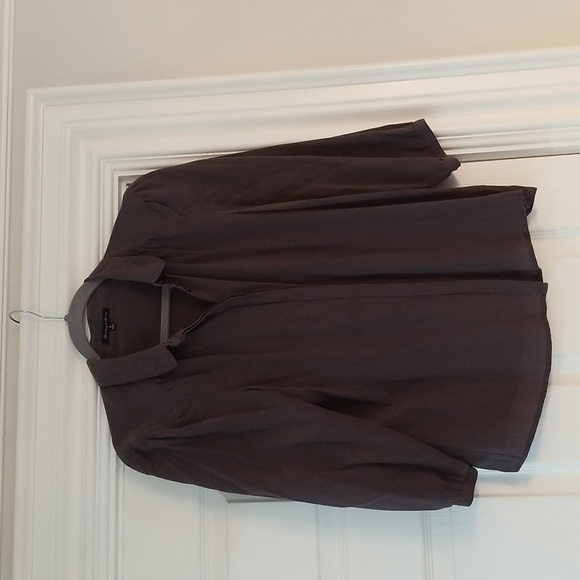 Broadway and Broome blouse - Picture 3 of 6